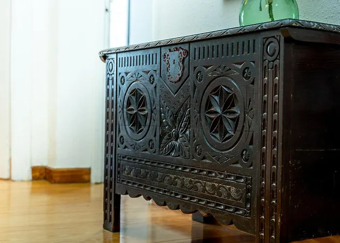 Tu Refugio Luminoso En El Corazon De *